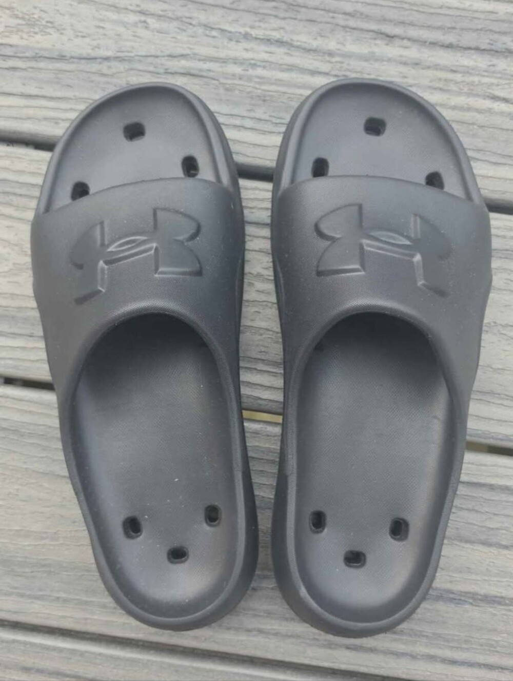 NWOT Under Armour Black Slide Sandals